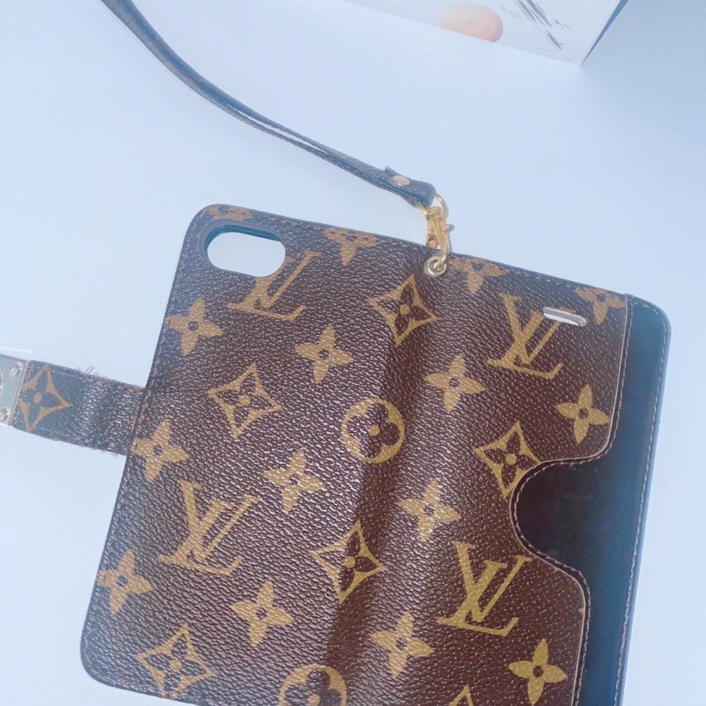 iPhone 7 cases Bundle - Picture 4 of 4